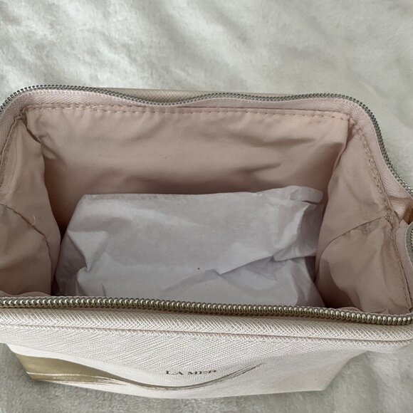 La Mer Off White Kiss Lock Hinged Zip Top Close Makeup Bag NWOT Faux Leather - Picture 6 of 9